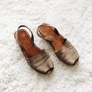 Calaxini cork wedges